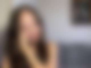 Live cam show with lilo - Brown Hair Teen (18+) on justonemore.cc