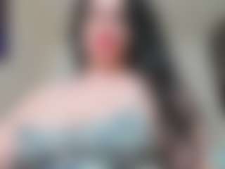 GoldenLunaFantasy's Live Sex Cam Show