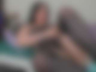 GoldenLunaFantasy's Live Sex Cam Show