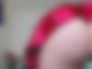 GoldenLunaFantasy's Live Sex Cam Show