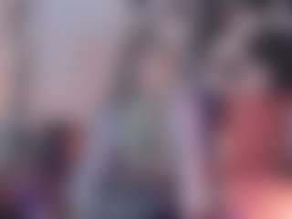 Live cam show with hi-elora - Average on instabang