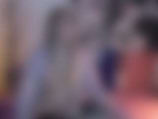 Live cam show with hi-elora - Average on TeamSkeetLive
