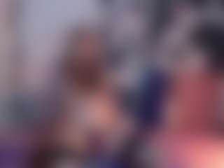 Live cam show with hi-elora - Average on hrnylive.com