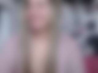 Live-Cam-Show mit hi-elora - Flashing auf Camsoda