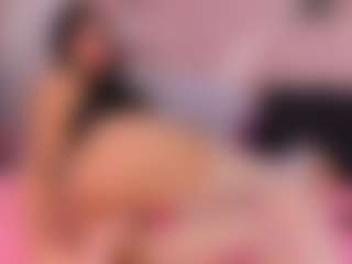 Honeyht's Live Sex Cam Show