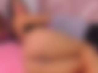 Honeyht's Live Sex Cam Show