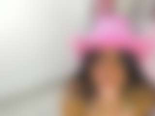 Live cam show with Honeyht - Ebony College on SinfulBabes