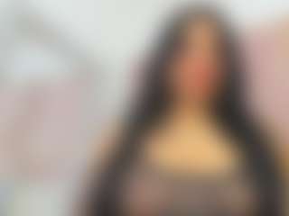 Live cam show with Honeyht - Spank Ebony on CamwithHer
