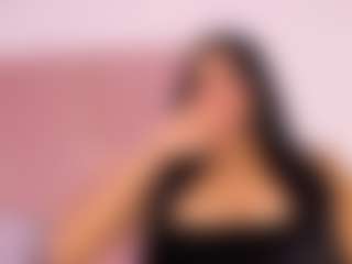 Live cam show with Honeyht - Ebony on Camsoda | colombia