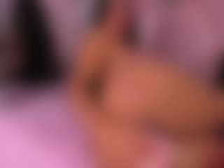 Honeyht's Live Sex Cam Show