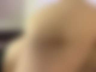 Live cam show with MadelynDiekmann - No Smoking on boobsie.com