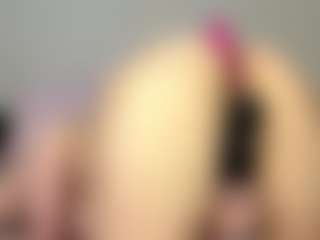 MadelynDiekmann's Live Sex Cam Show