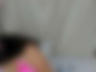 Live cam show with MelanieBleke1 - Petite on hotwifechat.live