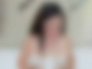 Live cam show with MelanieBleke1 - Cock Rating on Latina Girls