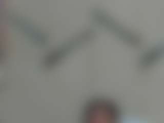 Live cam show with MelanieBleke1 - Brown Hair on studioflirtlive.com