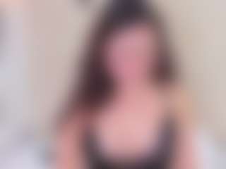Live cam show with MelanieBleke1 - Indian Petite on CamClone | colombia