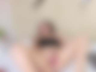 MelanieBleke1's Live Sex Cam Show