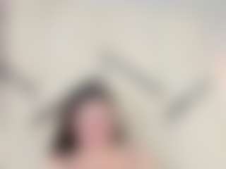 Live cam show with MelanieBleke1 - Ass Bouncing on boobsie.com