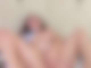 MelanieBleke1's Live Sex Cam Show