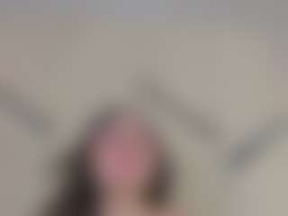 MelanieBleke1's Live Sex Cam Show