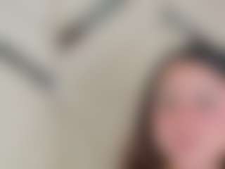 MelanieBleke1's Live Sex Cam Show