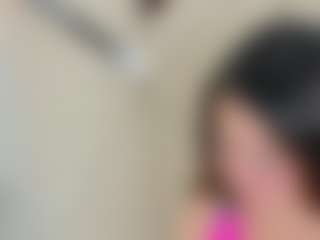 Live cam show with MelanieBleke1 - Brown Hair on Camsoda