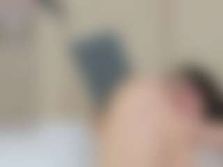 MelanieBleke1's Live Sex Cam Show