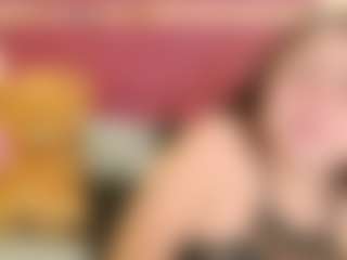 MelanieBleke1's Live Sex Cam Show