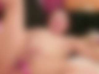 MelanieBleke1's Live Sex Cam Show