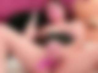 MelanieBleke1's Live Sex Cam Show