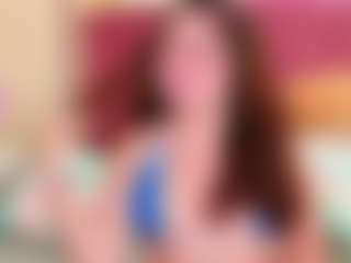 Live cam show with MelanieBleke1 - BBW Shaved Pussy on Camsoda