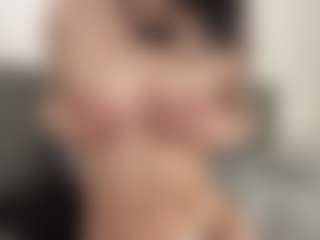 Live cam show with meow3chaa - Blue Eyes on Instabang