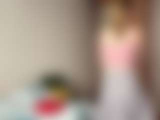 Live cam show with OtiliaLingerfelter - Blonde Hair Petite on CamwithHer