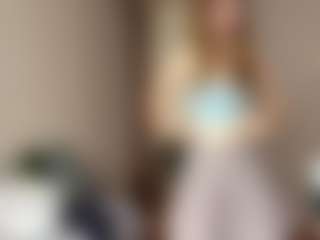 Live cam show with OtiliaLingerfelter - Yoga Young Adult on Mixed Magazine Live