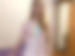 Live cam show with OtiliaLingerfelter - College on Camsoda