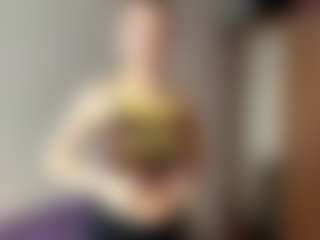 Live cam show with OtiliaLingerfelter - Normal on Camsoda