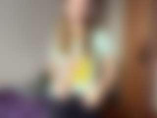 Live cam show with OtiliaLingerfelter - Green Eyes on Camsoda