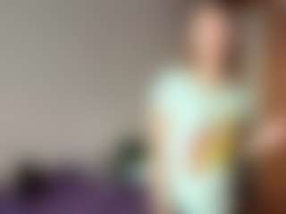 Live cam show with OtiliaLingerfelter - Latina on madthumbs