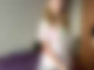 Live cam show with OtiliaLingerfelter - Athletic Bedroom on xheatlive.com