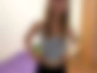 Live cam show with OtiliaLingerfelter - Blonde Hair Fetish on Camsoda