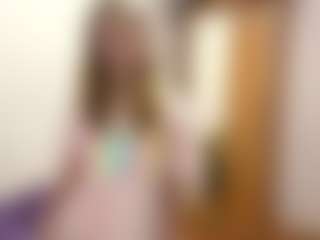 Live cam show with OtiliaLingerfelter - College on Camsoda