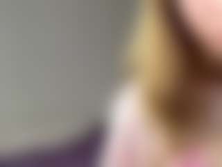 Live cam show with OtiliaLingerfelter - Public Brown Hair on Nude Live Now