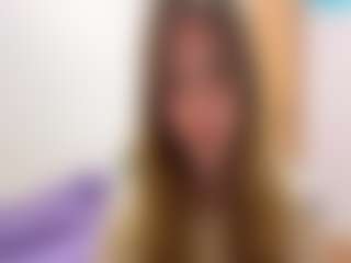 Live cam show with OtiliaLingerfelter - Blonde Hair on Camsoda