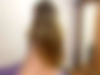 Live cam show with OtiliaLingerfelter - Public Brown Hair on Camsoda
