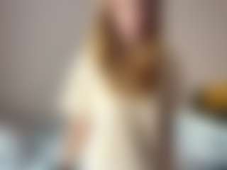 Live cam show with OtiliaLingerfelter - Green Eyes on CamClone