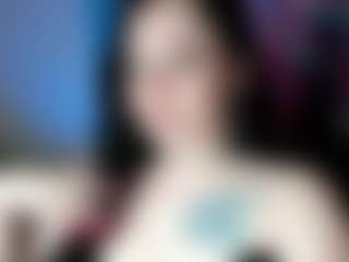 QueenyAliss's Live Sex Cam Show
