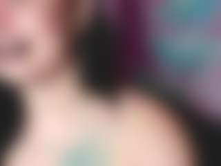 Live cam show with QueenyAliss - Femdom on Milfs Live