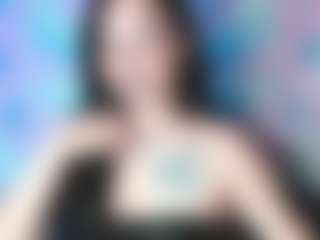 Live cam show with QueenyAliss - Goth on SmokeAndPoke