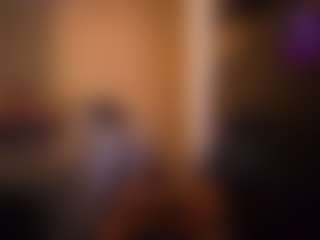 Live cam show with rileyloganbbw - Middle Aged on livesexfox.com