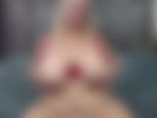 rileyloganbbw MILF webcam performer live streaming